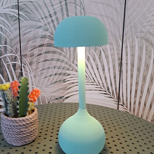 Codice 3283 - Lampada da tavolo senza fili, acciaio verniciato acquamarina