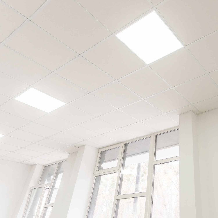 COD. 55610 PLAFONIERA LED SOSPESA IN ALLUMINIO BIANCO 59,5 X 59,5 CM