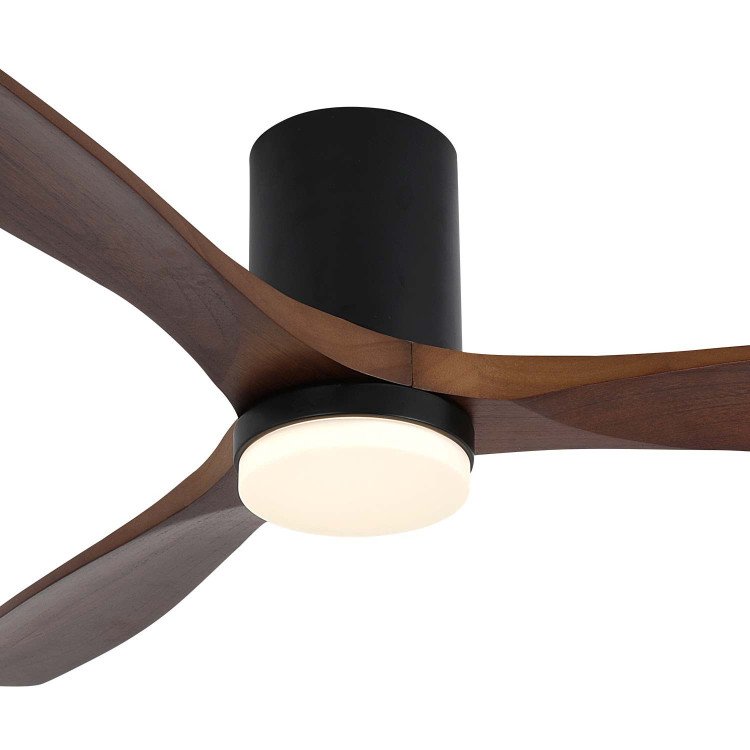 ART.-NR. 7081 LED-DECKENVENTILATOR DC SCHWARZ UND FLÜGEL AUS DUNKLEM HOLZ 18W Ø132CM
