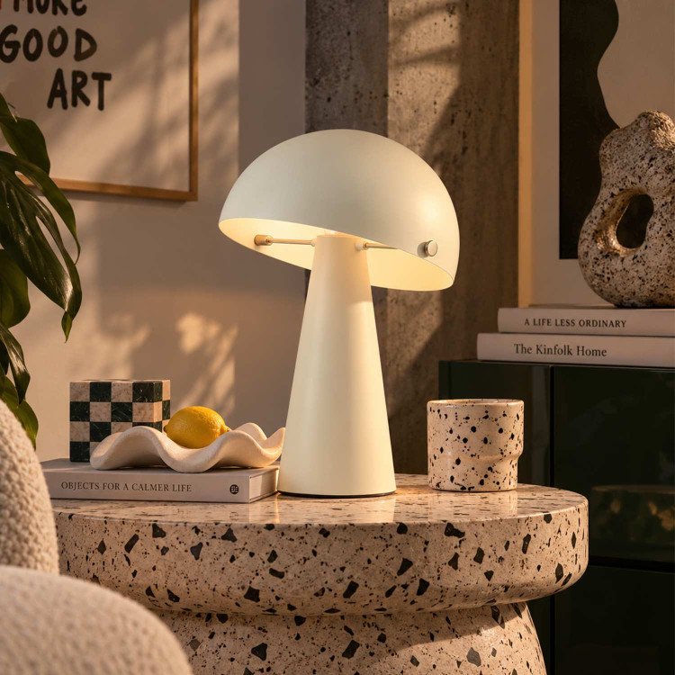 CÓD.9076 LAMPE DE TABLE EN ACIER PEINT BEIGE